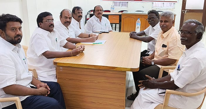புதுச்சேரி தோ்தல் கூட்டணி: காங்கிரஸ் தவிா்த்து மற்ற கட்சிகளுடன் திமுக ஆலோசனை