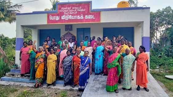 நியாயவிலைக் கடையை  திறக்க கோரி போராட்டம்