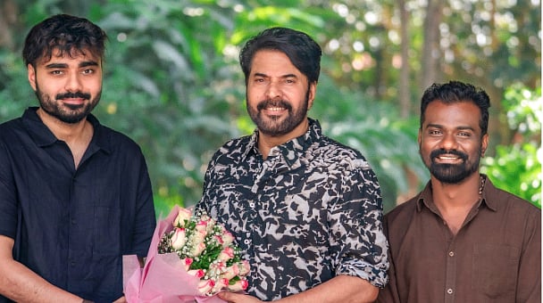  தனுஷுக்கு வில்லனாக மம்மூட்டி? 