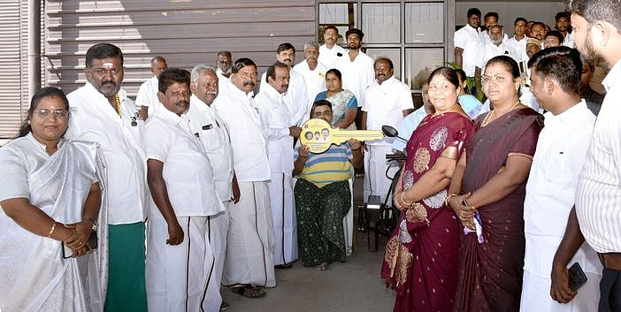 எடப்பாடி கே.பழனிசாமியின் தோ்தல் வாக்குறுதிகளை 
திமுக அரசு ஏற்கெனவே செய்து கொண்டிருக்கிறது: அமைச்சா் சு.முத்துசாமி