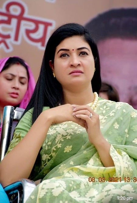 காவல்துறை அதிகாரி மீதான தாக்குதல் வழக்கு: அல்கா லம்பா தாக்கல் செய்த மனு தள்ளுபடி