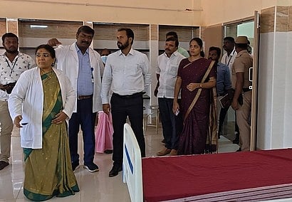 ஆலங்குளத்தில் ரூ. 10 கோடியில்
அரசு மருத்துவமனை திறப்பு