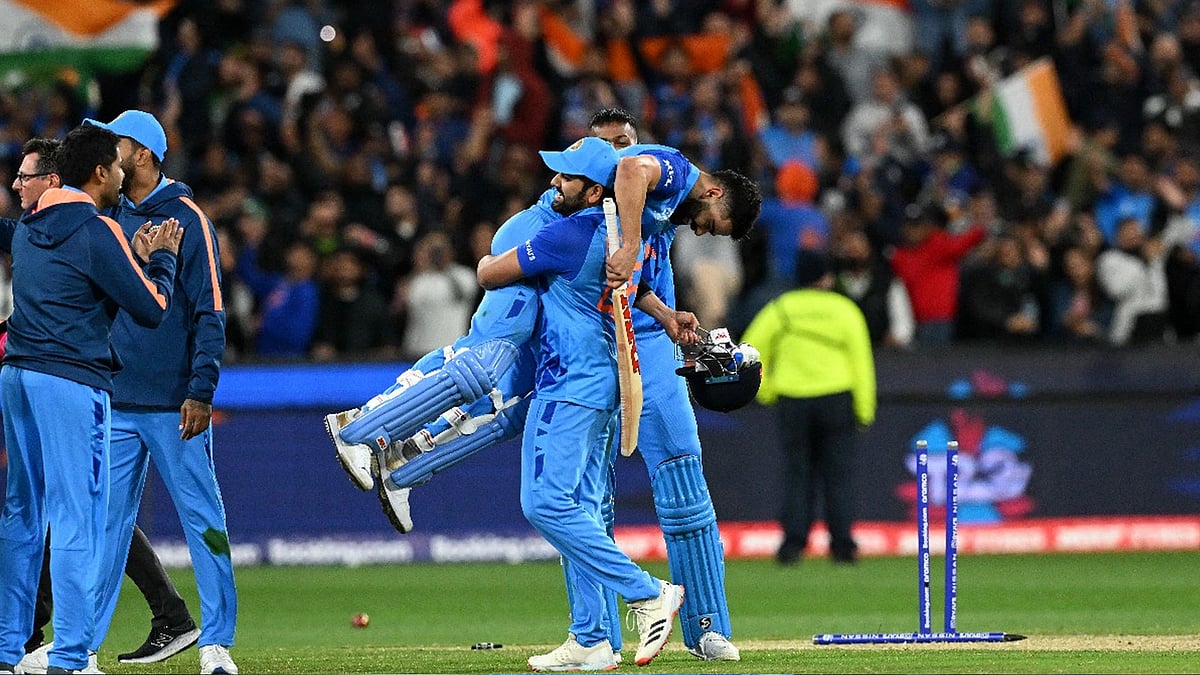 டி20 உலகக் கோப்பையின் சாதனை நாயகன் விராட் கோலி!