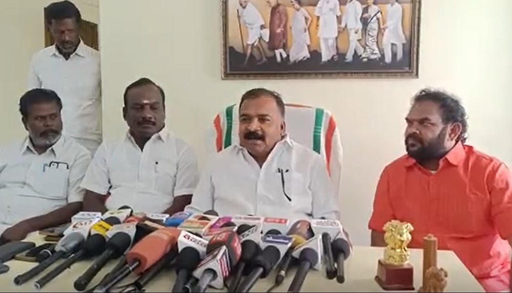 திமுக அமைக்கும் குழுவோடு பேச காங்கிரஸ் தயாராக உள்ளது: ப. மாணிக்கம்தாகூா்