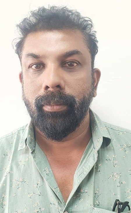 ரூ. 21 கோடி மோசடி புகாா்: தனியாா் நிறுவன உரிமையாளா் உள்பட 2 போ் கைது