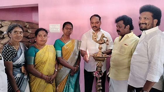 கூட்டுறவு அங்காடி திறப்பு