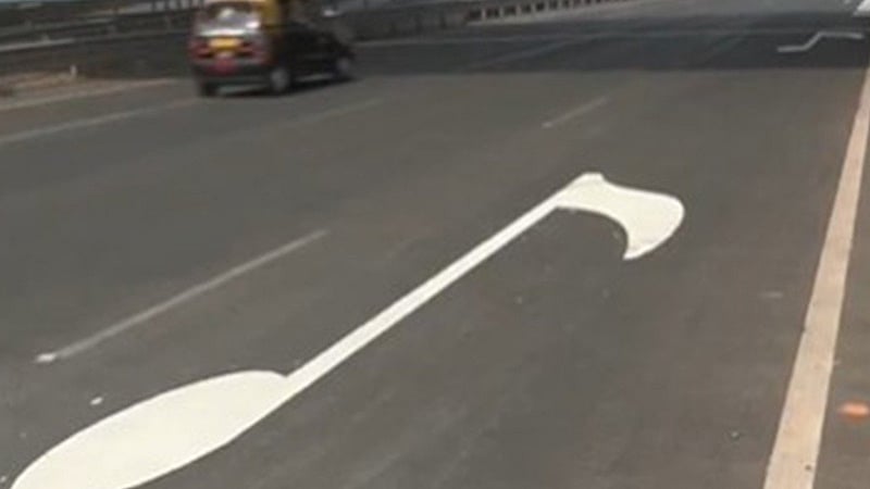 சாலையில்  80 கி.மீ. வேகத்தில் சென்றால் ஏ.ஆர். ரஹ்மானின் பாடல் ஒலிக்கும்! எங்கு தெரியுமா?