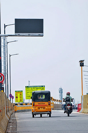 ஜி.டி.மேம்பாலத்தில் ஏ.ஐ. கேமராக்கள் மூலம் 
வாகனங்களைக் கண்காணிக்க முடிவு