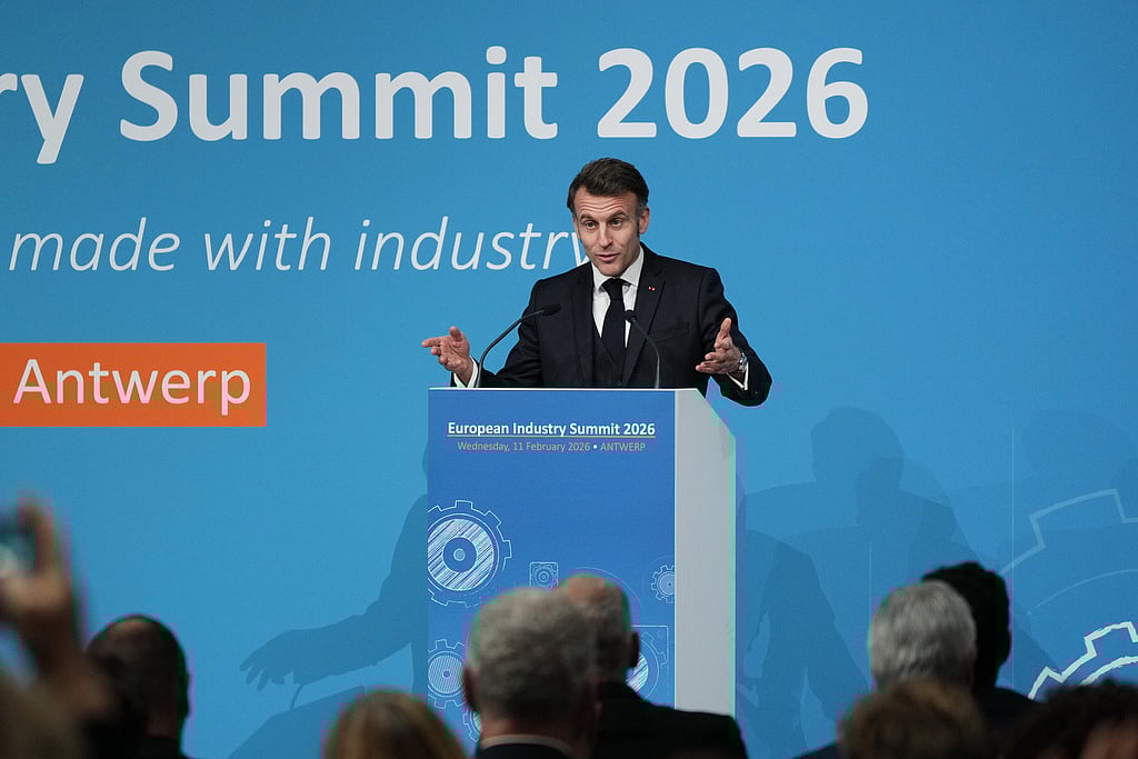 மும்பையில் பிரான்ஸ் அதிபருடன் பிரதமா் மோடி இன்று சந்திப்பு