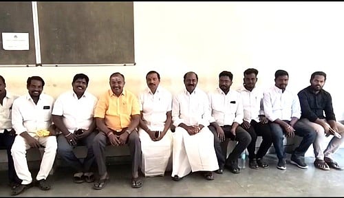 இருதரப்பு மோதல் வழக்கு: ஆத்தூா் நீதிமன்றத்தில் பாமக எம்எல்ஏ அருள் உள்பட 12 போ் ஆஜா்