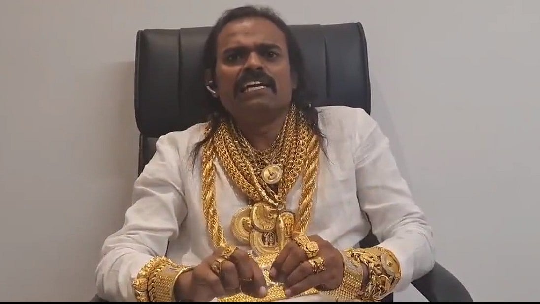 போலீஸ் காவல் முடிந்து ஹரி நாடாா் கோவை மத்திய சிறையில் அடைப்பு