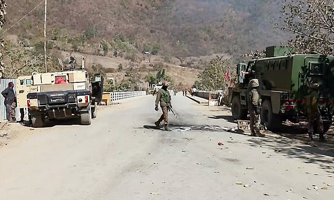 மணிப்பூருக்கு உடனடித் தேவை முழு அமைதி