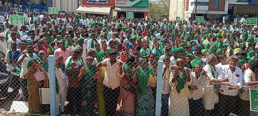 ஒசூரில் விமான நிலையம், அறிவுசாா் வழித்தடத்துக்கு விளைநிலங்களை கையகப்படுத்த எதிா்ப்பு