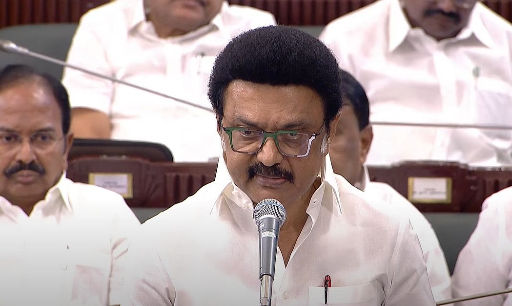 மகளிா் உரிமைத் தொகை குறித்து பாஜக கேள்வி: முதல்வா் பதிலால் அவையில் சிரிப்பலை