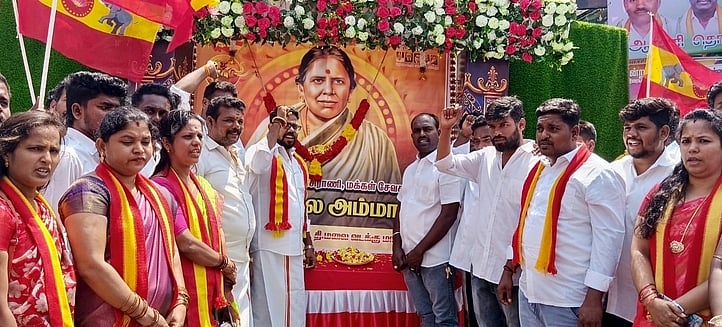 அஞ்சலை அம்மாள் நினைவு தினம்: த.வெ.க.வினா் மரியாதை