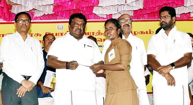 போக்குவரத்துத் துறையில் 3,000 போ் நேரடி நியமனம் மூலம் தோ்வு செய்யப்பட உள்ளனா்! - அமைச்சா் சா.சி. சிவசங்கா்