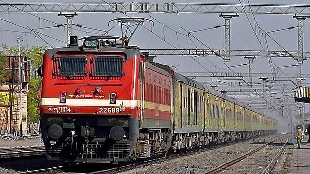 எழும்பூரில் பராமரிப்பு பணி: 8 ரயில்கள் மாம்பலம் ரயில் நிலையத்தில் நின்றுச் செல்லும்!