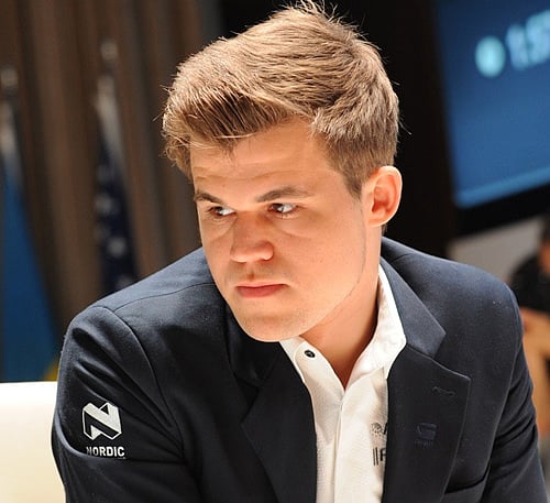 சிங்க்ஃபீல்ட் செஸ்: முதலிடத்துக்கு முன்னேறினார் கார்ல்சன்! ஆனந்த் மீண்டும் டிரா!