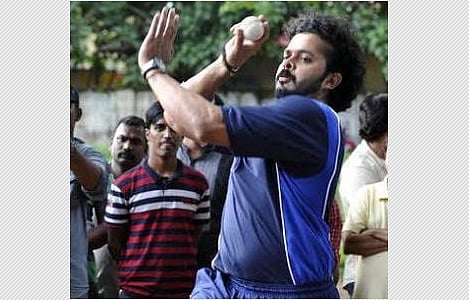 மீண்டும் கிரிக்கெட் பயிற்சியைத் தொடங்கினார் ஸ்ரீசாந்த்! ரஞ்சியில் விளையாட விருப்பம்!