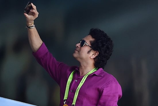 சென்னைக்கு தோனி; கேரளாவுக்கு சச்சின்!