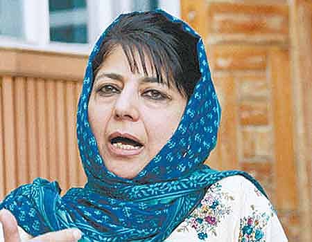 ராஜ்நாத் சிங்குடன் இன்று மாலை மெஹபூபா முஃப்தி சந்திப்பு