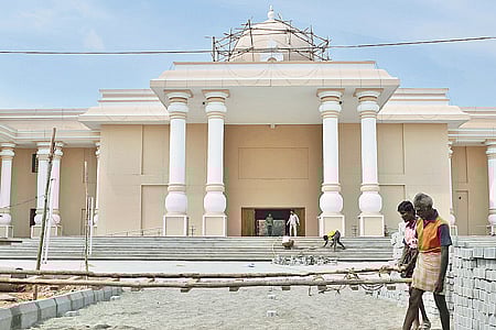 மதுரையில் பிரம்மாண்டமான உலகத் தமிழ்ச் சங்கக் கட்டடம்!