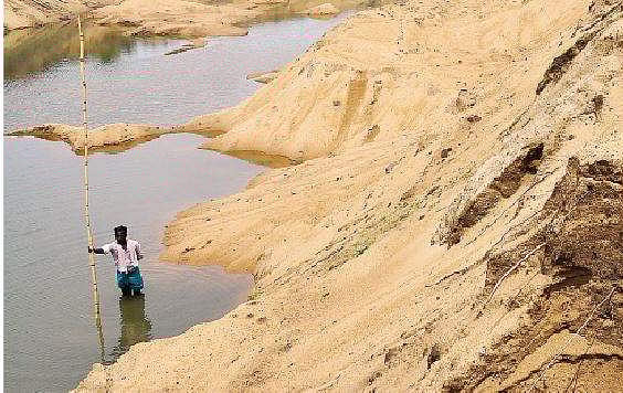 மணல் குவாரிகள் கடந்து வந்த பாதை! 