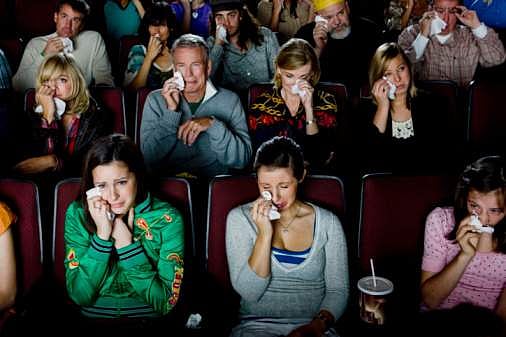 திரைப்படத்தில் ஒரு கதாப்பாத்திரம் அழுதால் நமக்கும் கண்ணில் நீர் வர இதுதான் காரணம்! ‘மிரர் நியுரான்ஸ்’