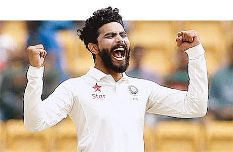 அதிவேகமாக 150 விக்கெட்டுகள்: ரவீந்திர ஜடேஜா புதிய சாதனை!