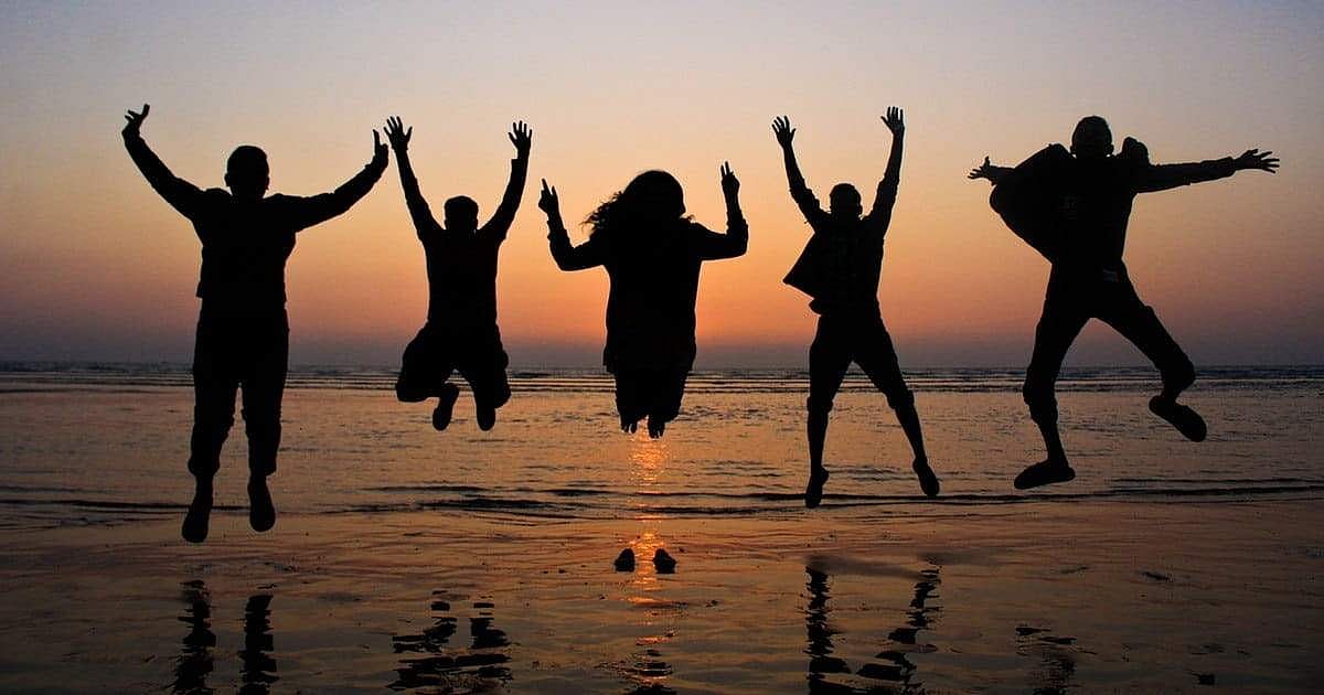 3. சவாலே தூர நில்! பாராட்டு மட்டுமே, வா வா!