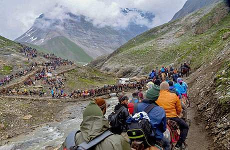 பயங்கரவாதம்... தேவை அமைதியான வாழ்க்கை!
