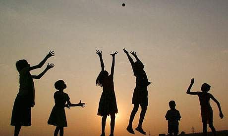 13. நன்மைக்கும் தீமைக்குமான  போராட்டம்