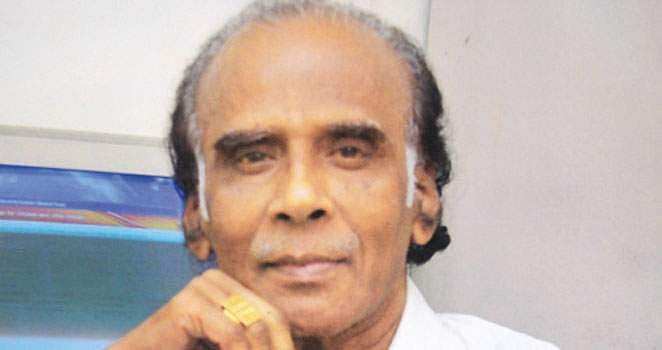 பாடல் எழுதுகையில் அரசியலை ஒதுக்கி வைப்பேன்! - கவிஞர் முத்துலிங்கம்