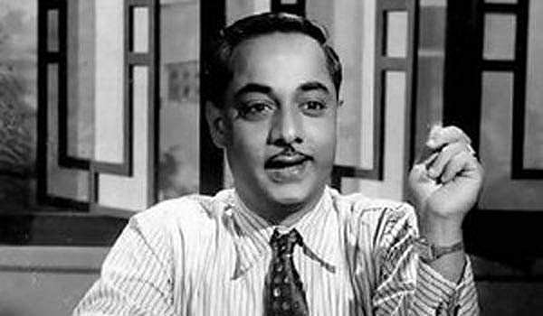 11. உடல்மொழியால் உருட்டும் விழியால் ரசிகர்களை ஈர்த்த டி.ஆர்.ராமச்சந்திரன்