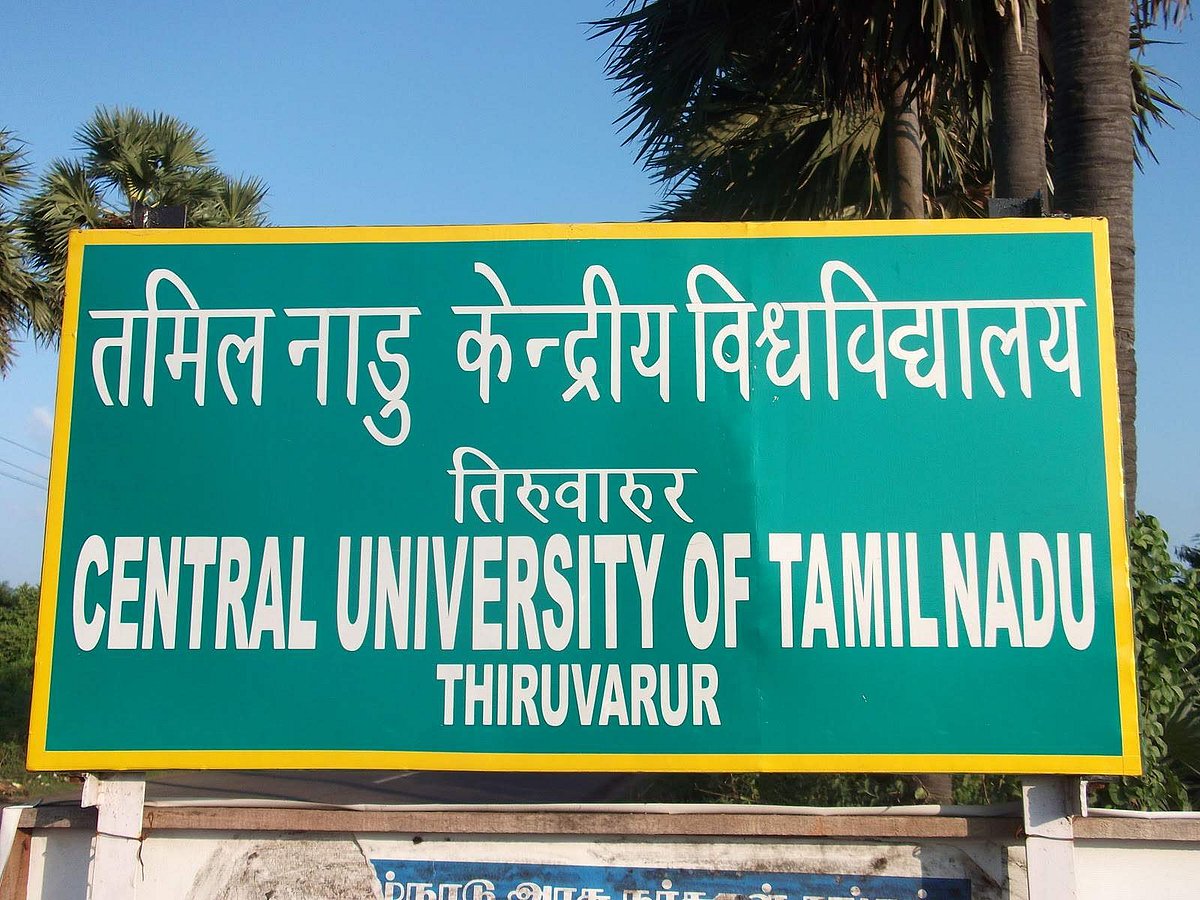 தமிழில் பெயர்ப்பலகை: கண்டுகொள்ளாத தமிழ் வளர்ச்சித் துறை மற்றும் தொழிலாளர் நலத்துறை