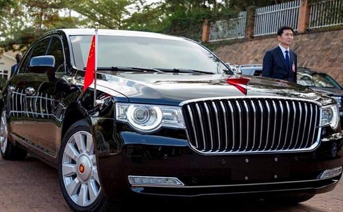 சீன அதிபருக்காக வந்திருக்கும் சொகுசு கார் 'ஹாங்கி'யில் அப்படி என்னதான் இருக்கும்? தெரிஞ்சிக்கணுமா??