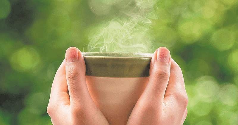 தேநீர் நேரம் கவிதை பாகம் 1