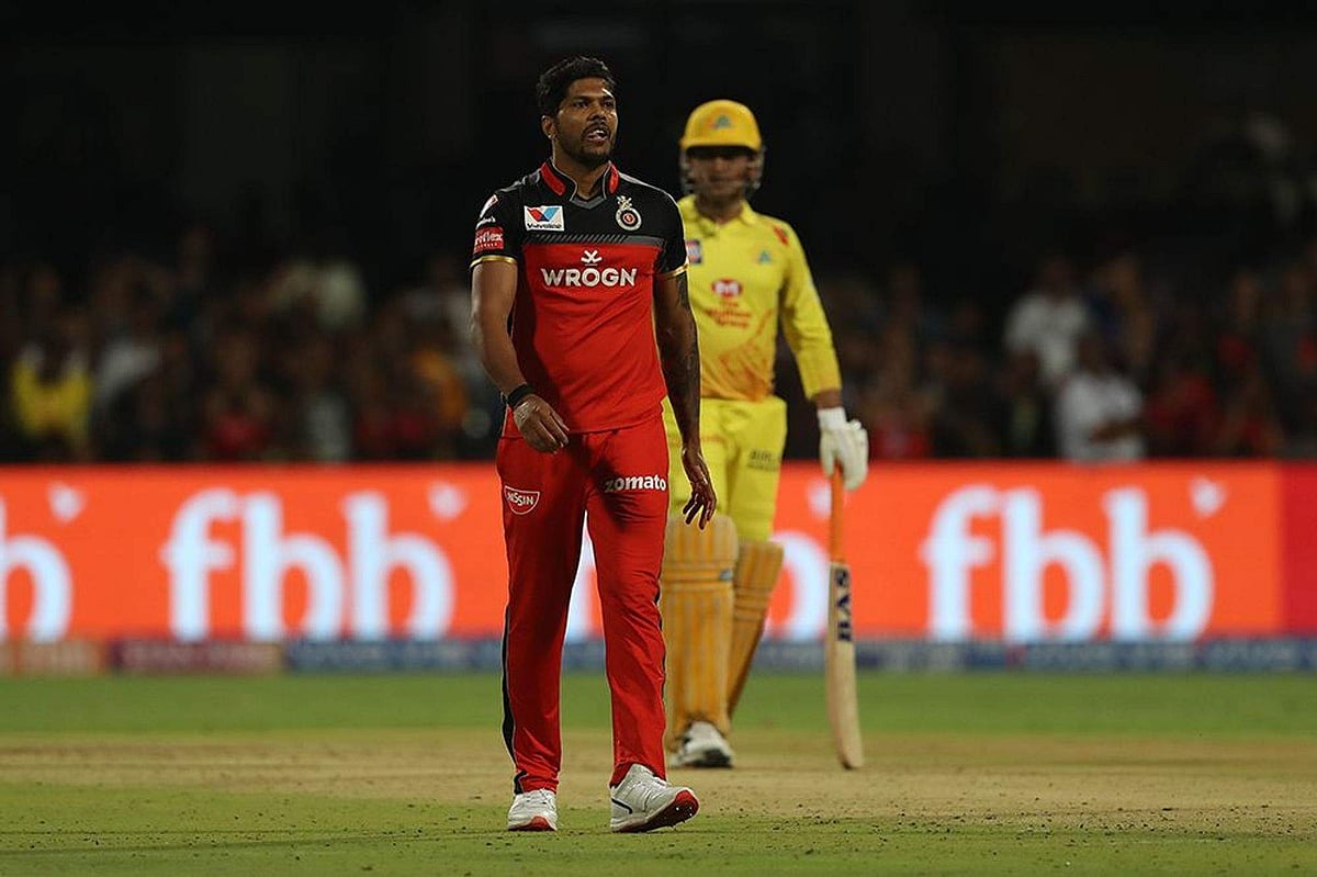 அதிர்ஷ்டவசமாகத் தப்பிய ஆர்சிபி: உமேஷ் யாதவின் கடைசி ஓவர்களின் வரலாறு தெரியுமா?