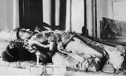 சுக்கிரனுடைய ஆதிக்கம் பெற்ற அழியா அத்தி மர சிலையில் உள்ள பெருமாள்!