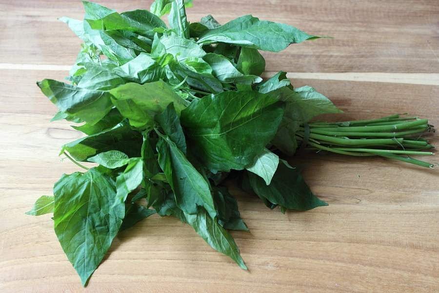 மணத்தக்காளி கீரையில் இத்தனை பலன்களா!