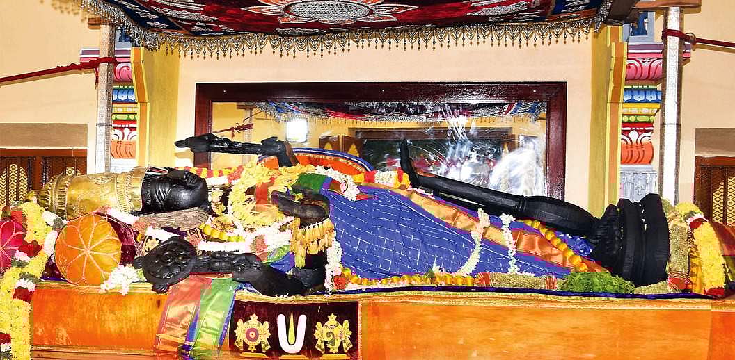 ஓராண்டு நிறைவில் காஞ்சிபுரம் அத்திவரதா் பெருவிழா