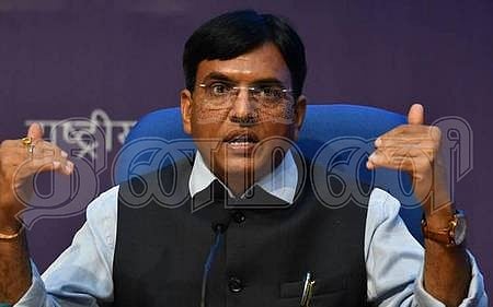 சுற்றுச்சூழல் பிரச்னைக்கு சைக்கிள் ஓட்டுவது சரியான தீா்வாகும் - மத்திய அமைச்சா் மன்சுக் மாண்டவியா