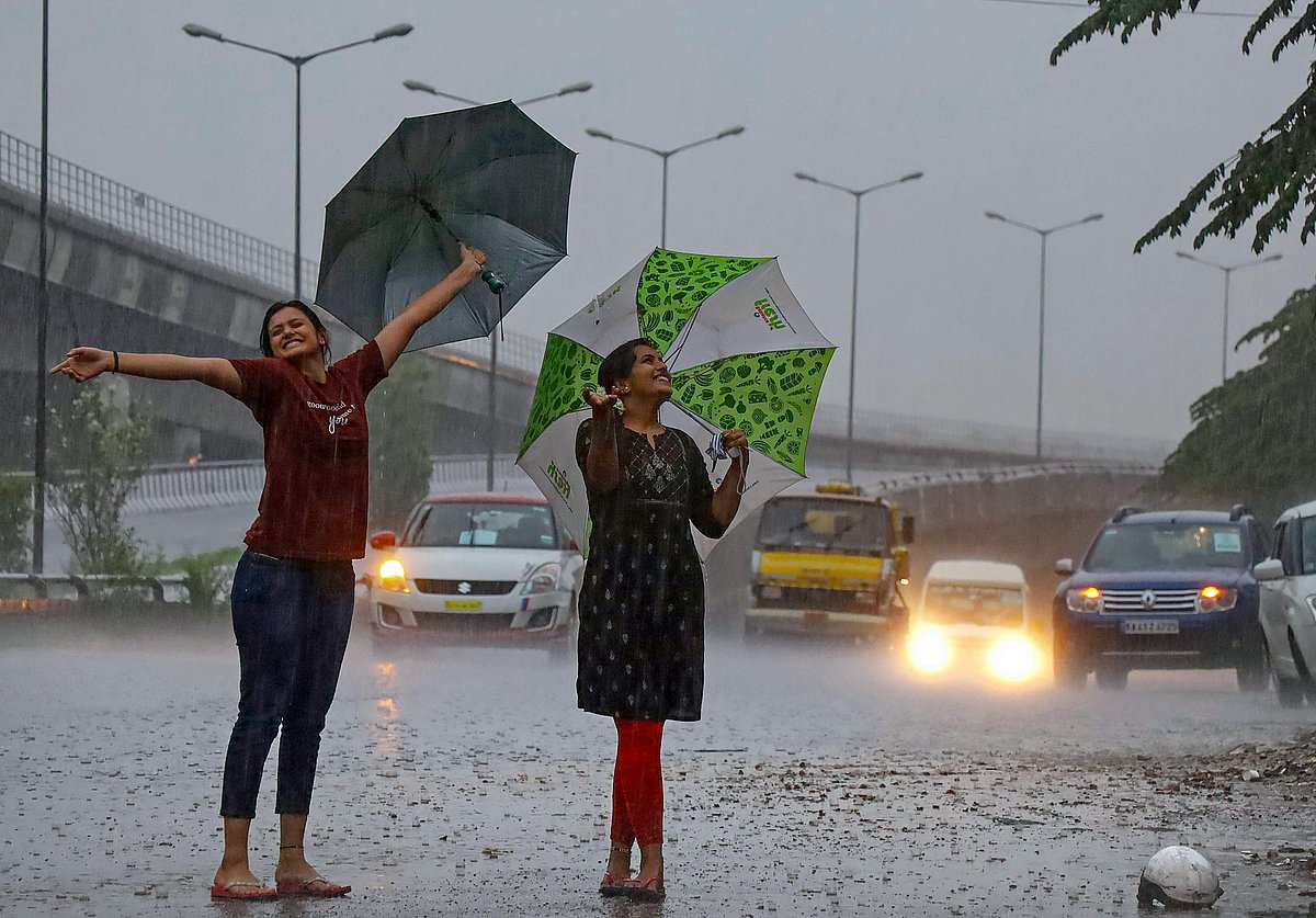 அடுத்த 3 மணிநேரம் சென்னை, 9 மாவட்டங்களில் மழைக்கு வாய்ப்பு!