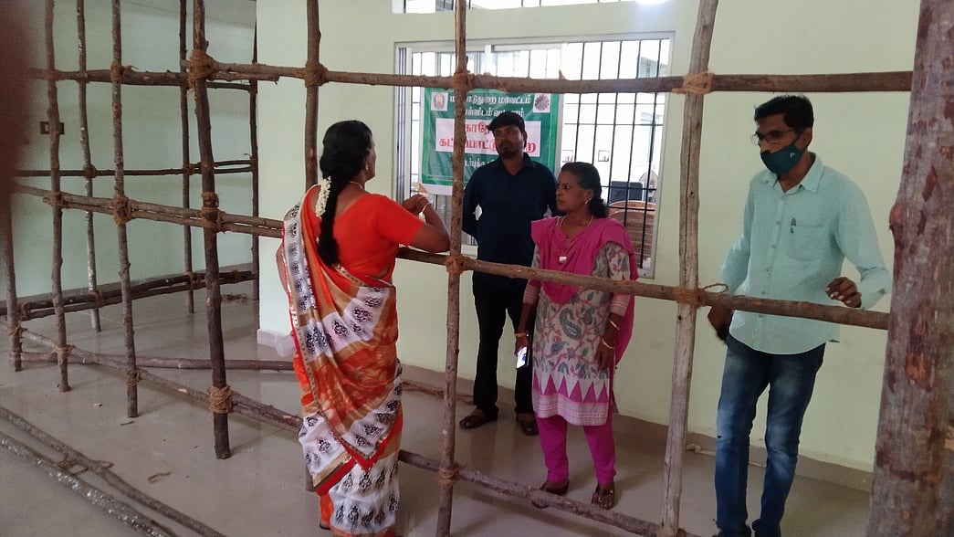 சேலம் மாவட்டத்தில் வாக்கு எண்ணும் மையங்களில் மாவட்ட தோ்தல் அலுவலா் ஆய்வு