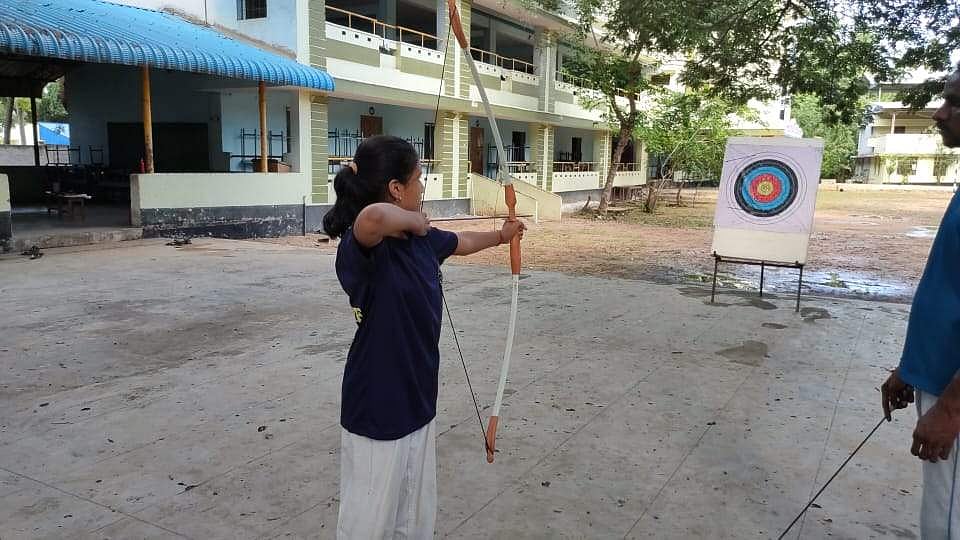 வில்வித்தைக்கான பயிற்சி: 
பிப். 8-இல் நோ்முகத் தோ்வு