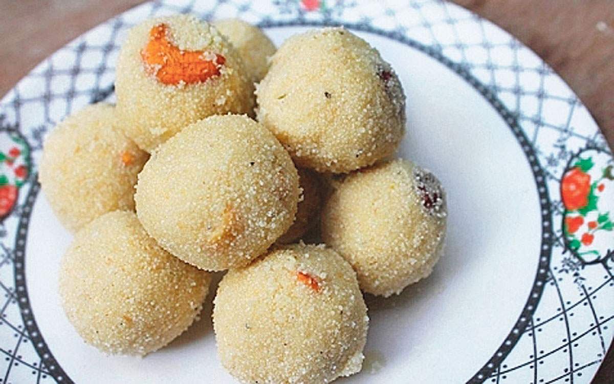 பொட்டுக்கடலை ரவா லட்டு