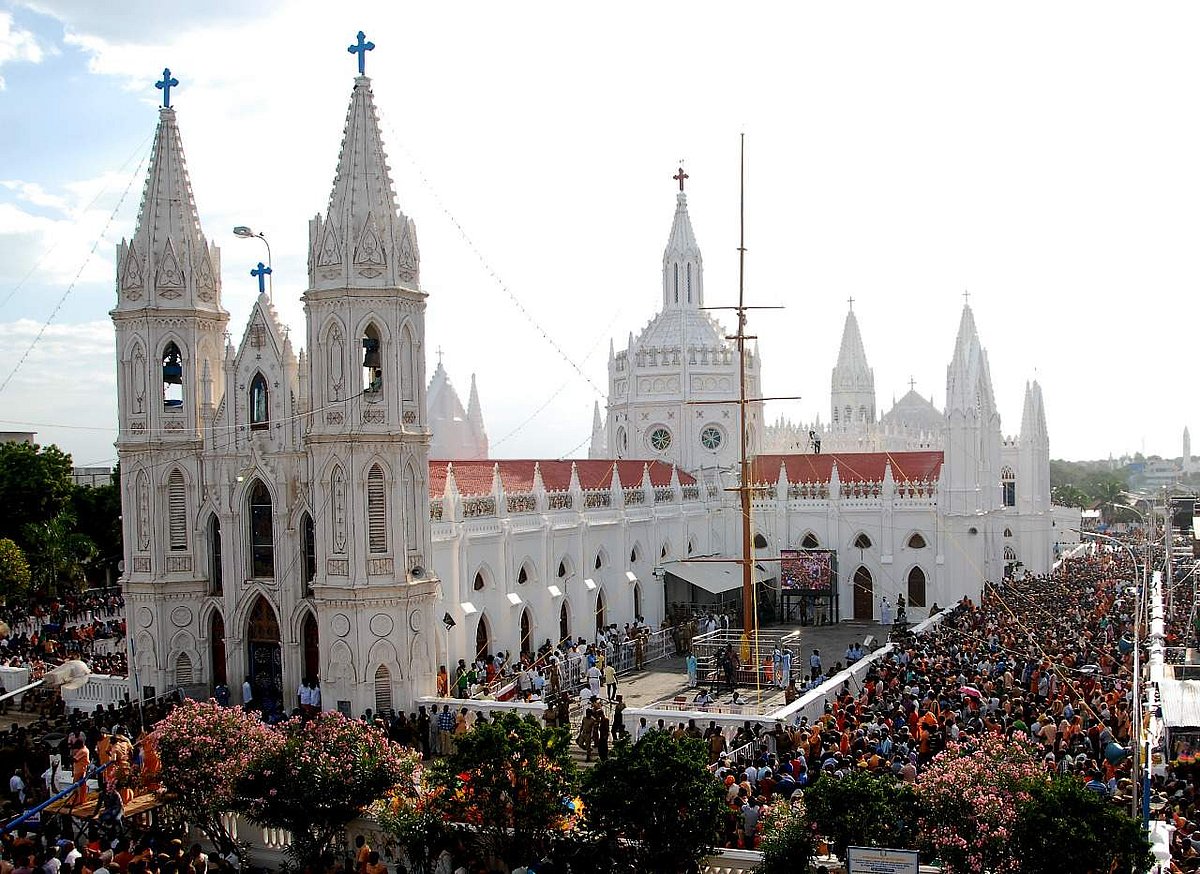 பசலிக்கா அந்தஸ்து பெற்ற வேளாங்கண்ணி