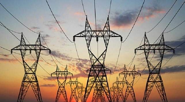 மின்துறையும் தனியாரிடம்? 100 யூனிட் இலவச மின்சாரம் ரத்தா? மசோதா சொல்வதென்ன?