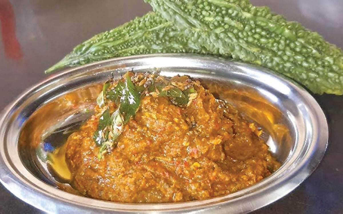  பாகற்காய்  துவையல் 