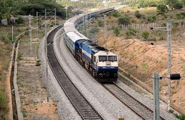 தைப்பொங்கலுக்கு 34 சிறப்பு ரயில்கள்: இன்றுமுதல் முன்பதிவு!